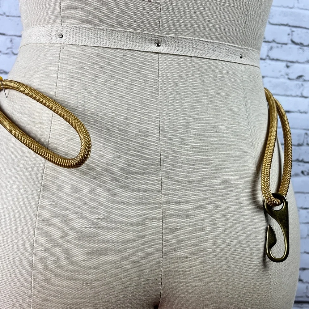 Vintage Elegant Brown and Gold Belt, length: 30 1/4 in.
